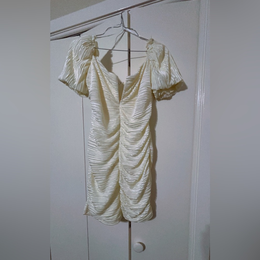 Symphony brand beige Large